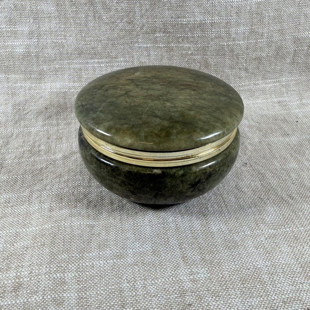 Vintage Green Alabaster Trinket Box Hand Carved Stone Jewelry Box